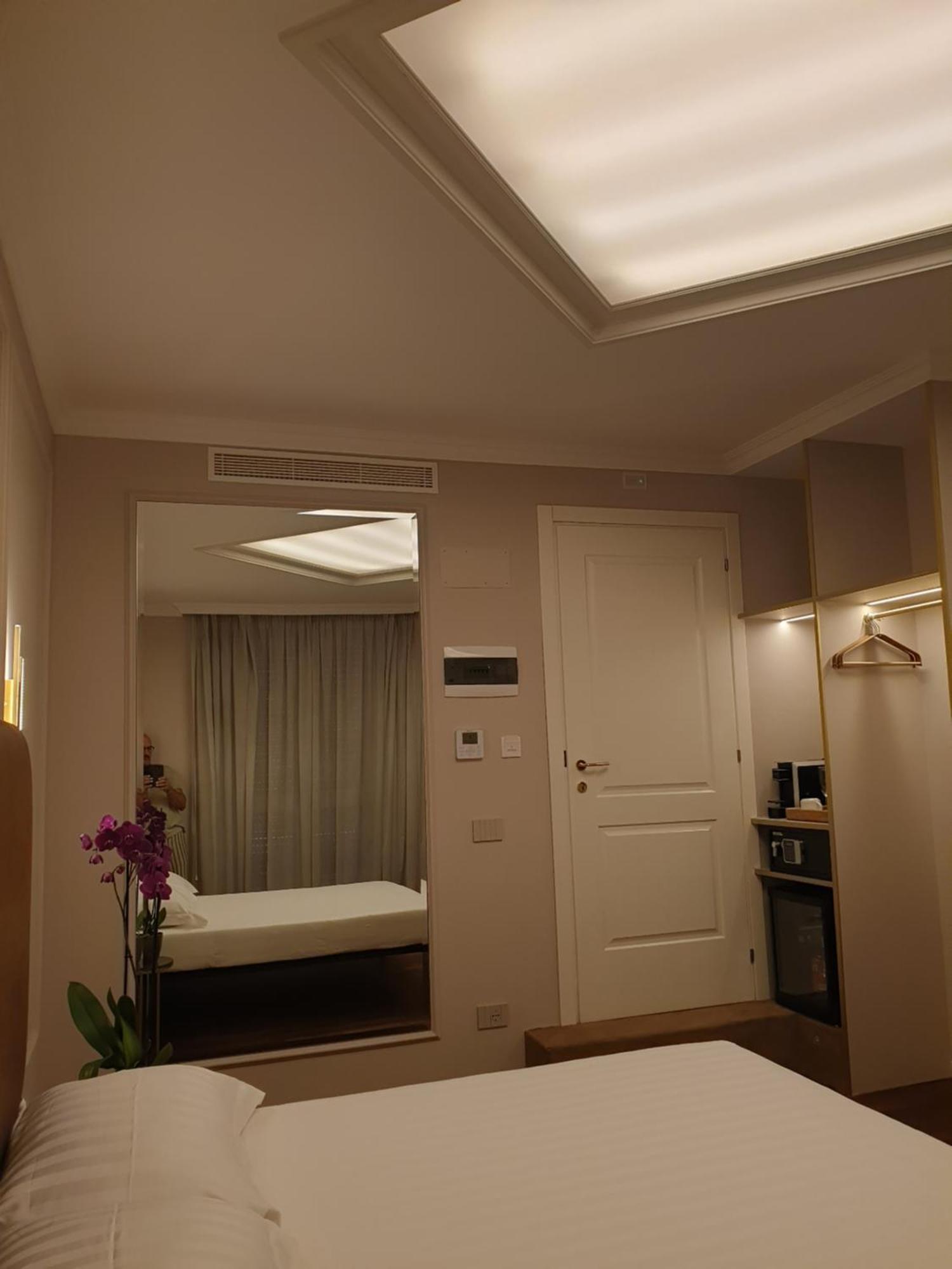 Appian Private Suites โรม ภายนอก รูปภาพ
